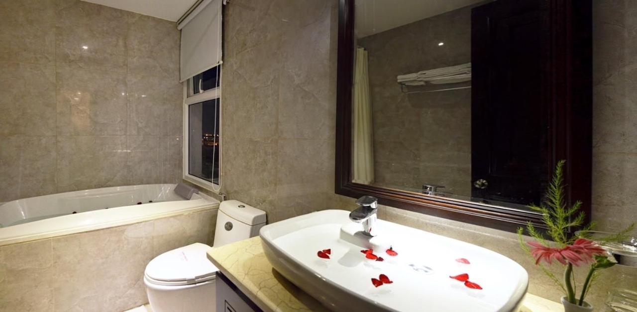 D&C Hotel Đà Nẵng Exterior foto