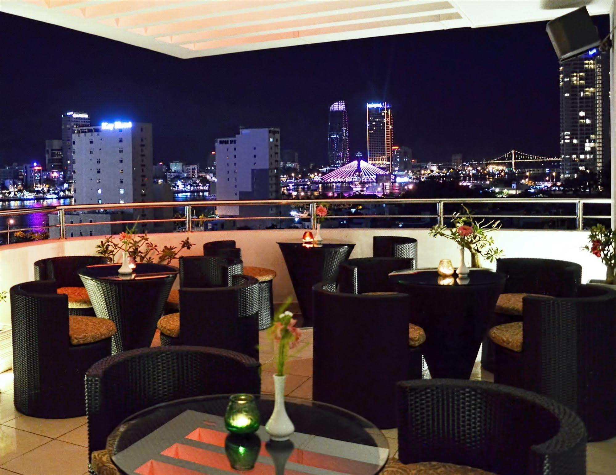 D&C Hotel Đà Nẵng Exterior foto
