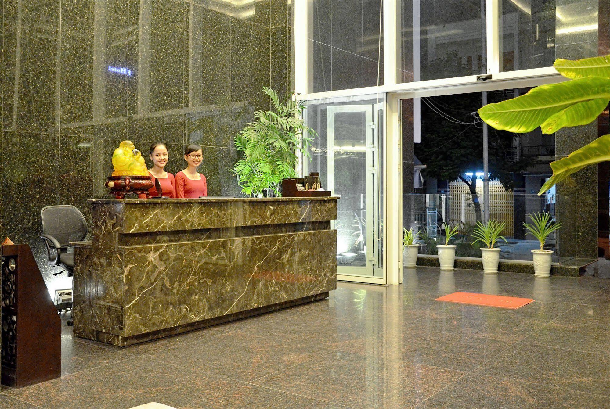 D&C Hotel Đà Nẵng Exterior foto